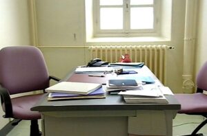 Ils ne mouraient pas tous mais tous étaient frappés