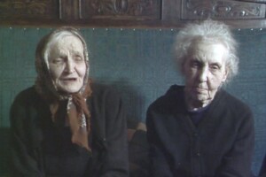 Goulag (Carré blanc sur fond blanc)