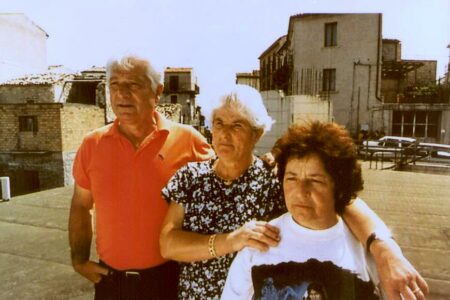 L'Histoire de Pia (mon frère, ma sœur vendus pour quelques lires)